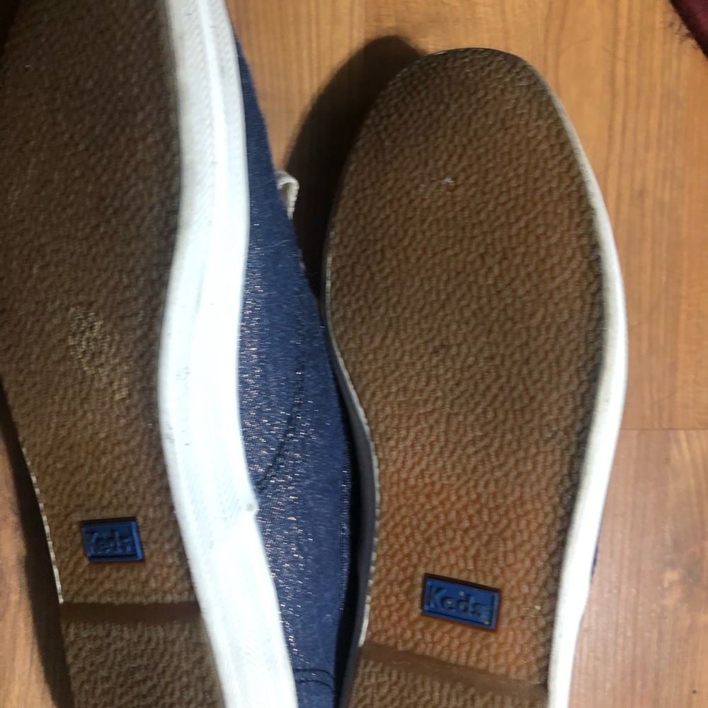 Keds women’s sneakers (7.5)